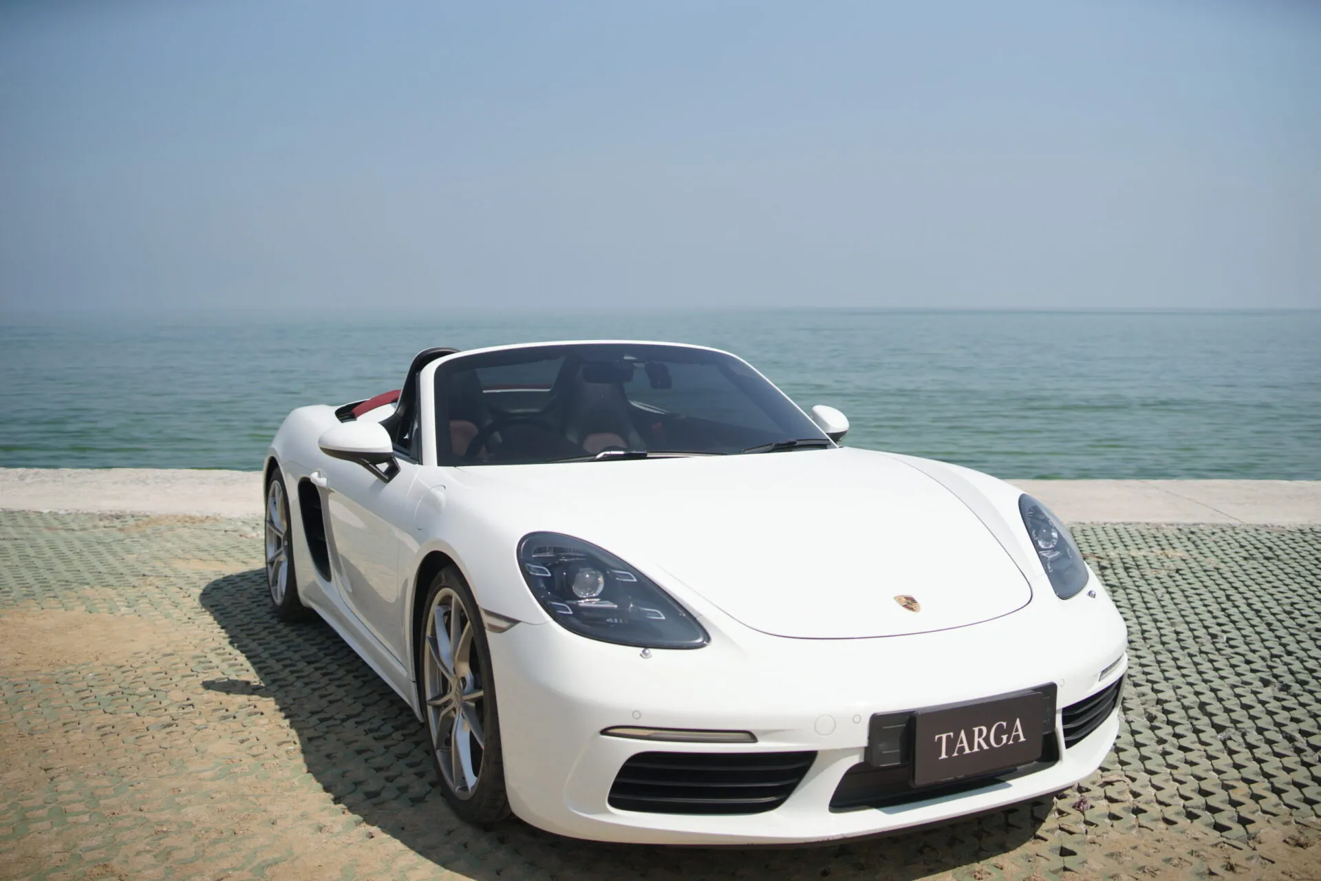 Porsche 718 Boxster